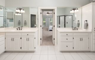 best paint for bathroom walls and ceiling